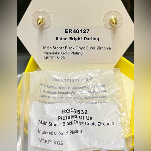 Bomb Party Matching BOG Stud Earrings and Ring Set - Picture 4 of 4